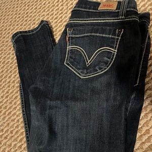 Great condition Levi’s size 11